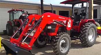Mahindra 5555 Tractor