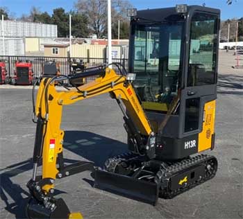 AGT Mini Excavator