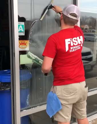 Fish Window Cleaning
