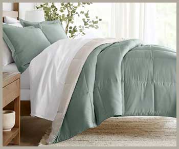 Linens & Hutch Comforter