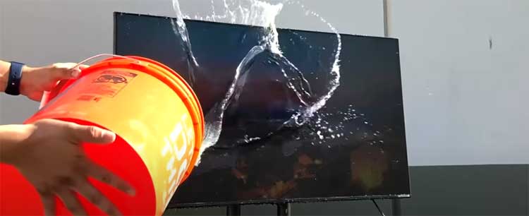 Titan Outdoor TV