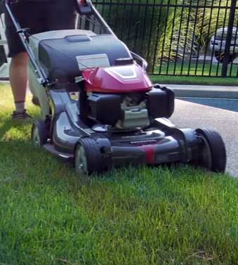 Honda HRX217 Lawn Mower