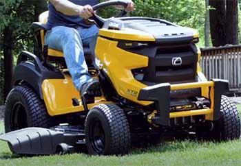 Cub Cadet XT2 Lawn Mower