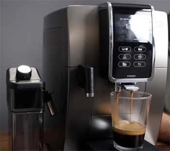 DeLonghi Dinamica Superautomatic Coffee Machine
