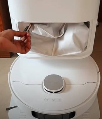 Dreame L10s Ultra Robot Vacuum