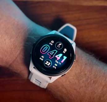 Garmin Forerunner 265 Sports Watch