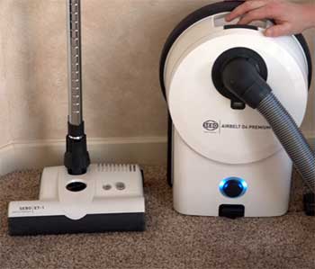 SEBO D4 Vacuum Cleaner