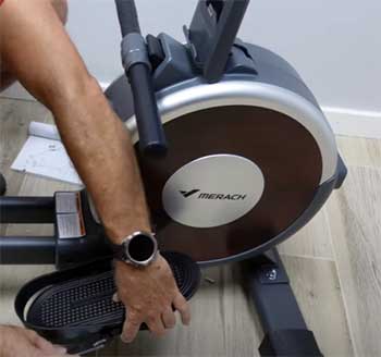 MERACH Rowing Machine