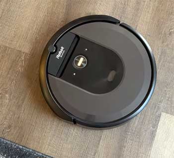 iRobot Roomba i7