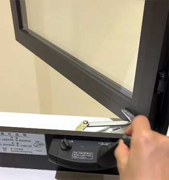 Crank Windows
