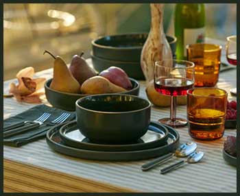 our place classic stacking set