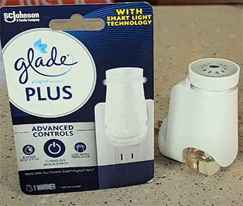 Glade Plugin Plus Air Freshener Warmer Scented Oil Timer