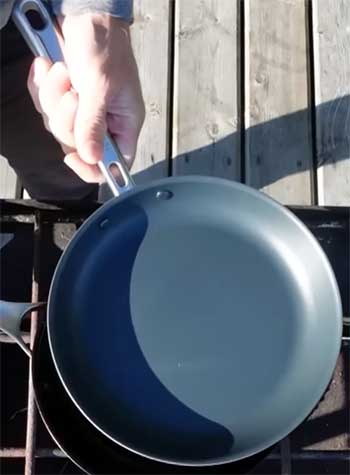 Misen Carbon Steel Pan