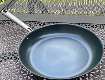 Misen Carbon Steel Pan