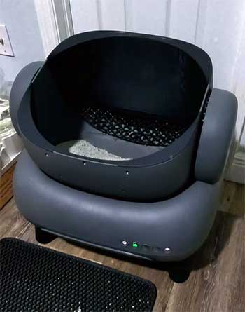 Neakasa M1 Self-Cleaning Litter Box