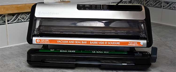 FoodSaver FM5200 Automatic vacuum sealing machine