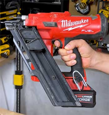 Milwaukee M18 FUEL framing nailer