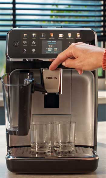 Philips Series 4400 LatteGo Automatic Coffee Machine