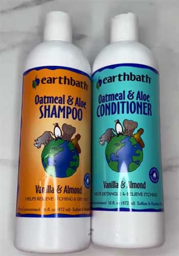 Earthbath Oatmeal and Aloe Shampoo