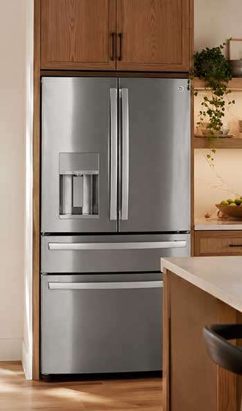 GE Refrigerator