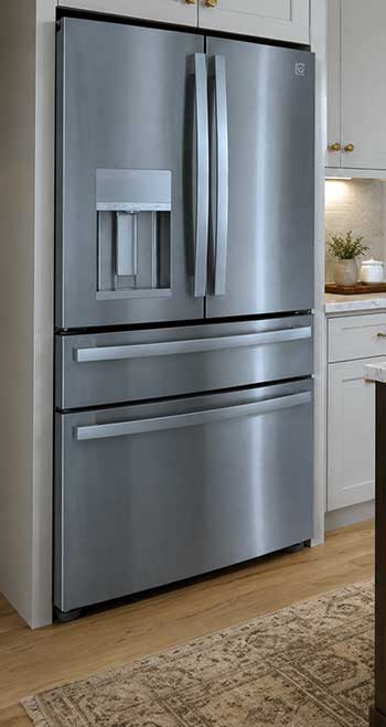 GE Refrigerator