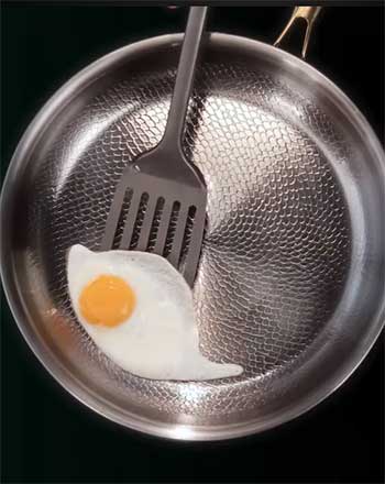 Taima Titanium Pan