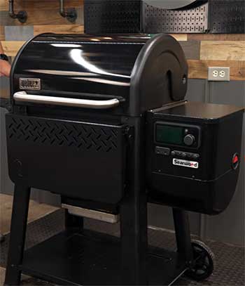 Weber Searwood 600